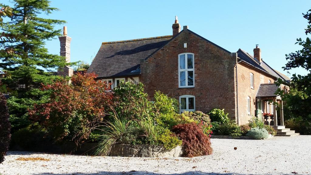 Ty Derw Country House B&B ルシン エクステリア 写真